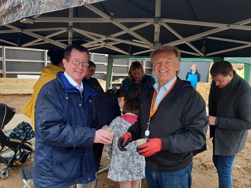 Cllr Tim Ryan and Cllr Graham Williamson at Waterloo and Queen street community garden project